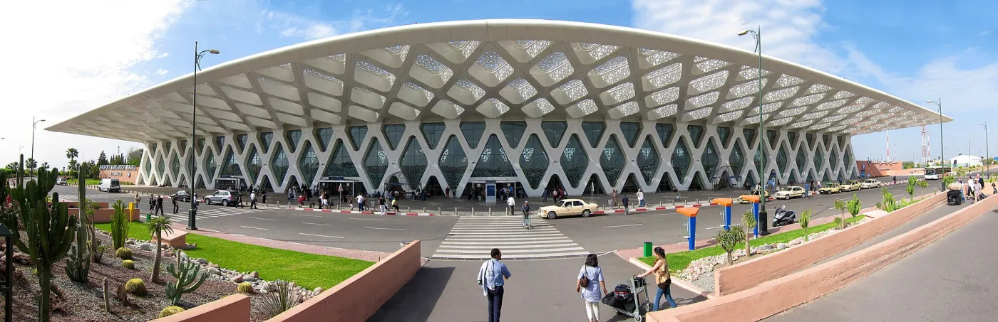 Marrakech Menara Airport 2.jpg Marrakech Menara Airport 2.jpg